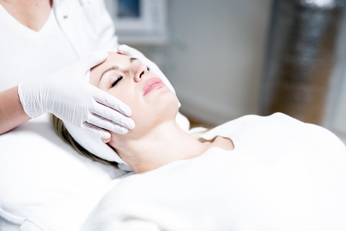 Geschäftsfotografie Kosmetikbehandlung